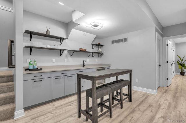 1929 Brookwood Avenue, Royal Oak, MI 48073