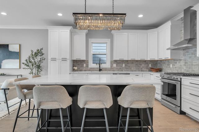 1929 Brookwood Avenue, Royal Oak, MI 48073