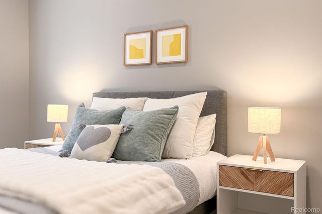 1929 Brookwood Avenue, Royal Oak, MI 48073