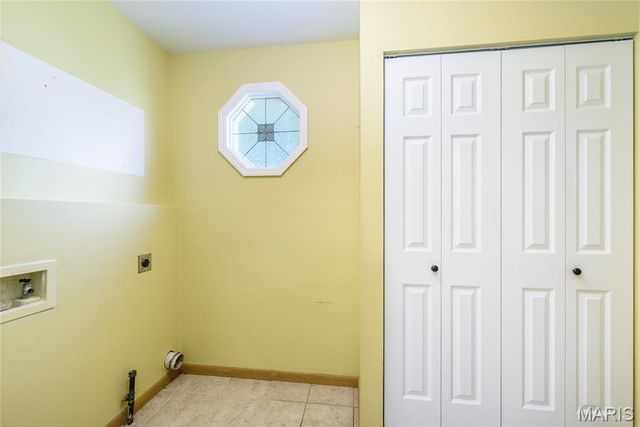 3935 Rhine Court, St Charles, MO 63304