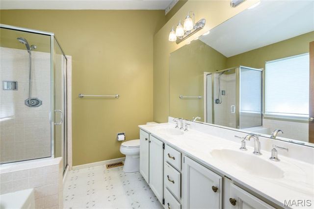 3935 Rhine Court, St Charles, MO 63304
