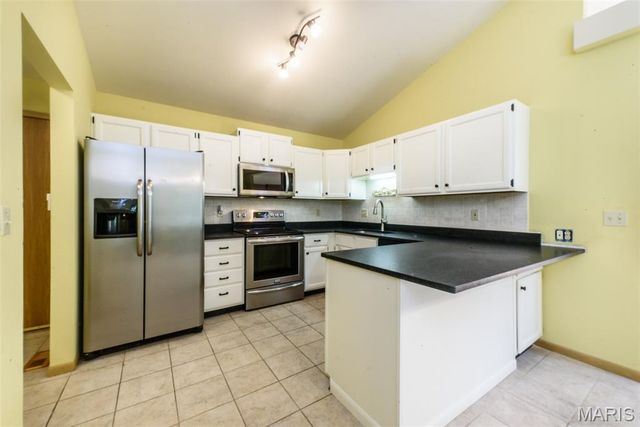 3935 Rhine Court, St Charles, MO 63304