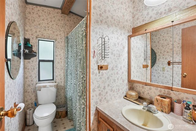 4116 NW Fir Tree Drive, Woodland, WA 98674