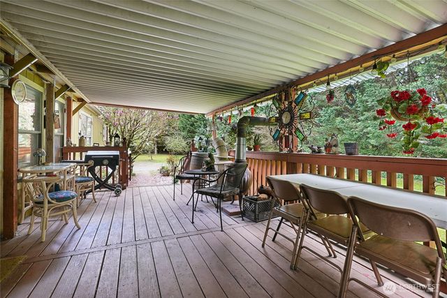 4116 NW Fir Tree Drive, Woodland, WA 98674