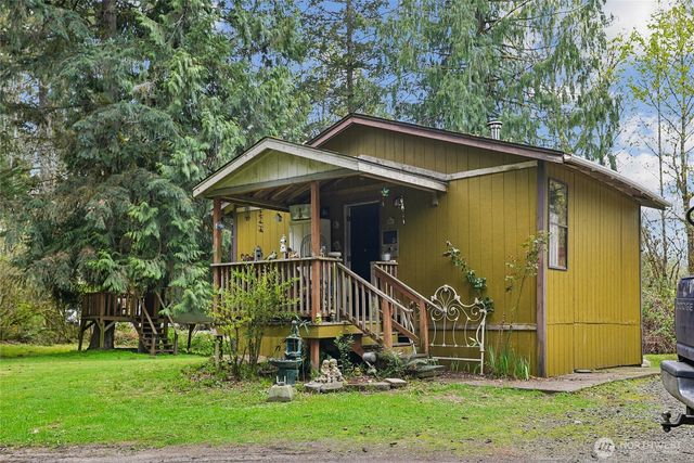 4116 NW Fir Tree Drive, Woodland, WA 98674