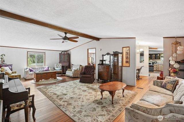 4116 NW Fir Tree Drive, Woodland, WA 98674