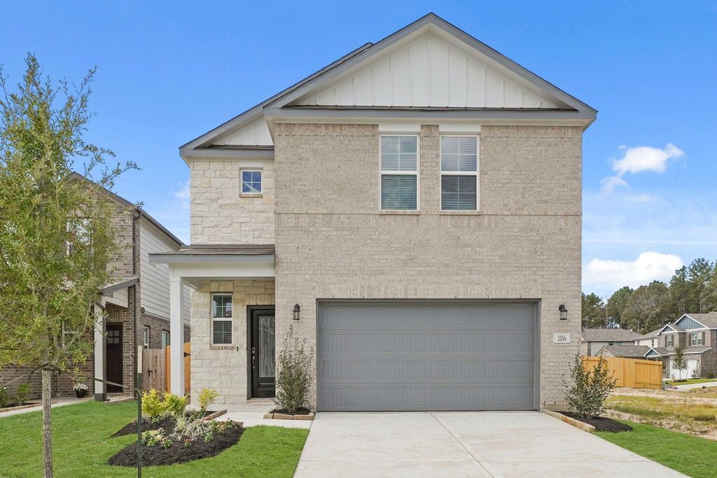 106 Alset Circle, Magnolia, TX 77354