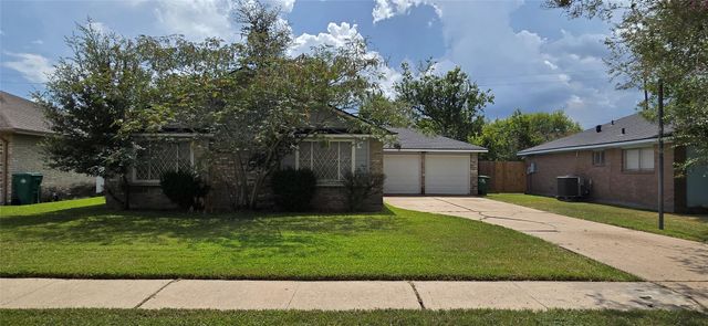 1314 Wildgrove Drive, Pasadena, TX 77504