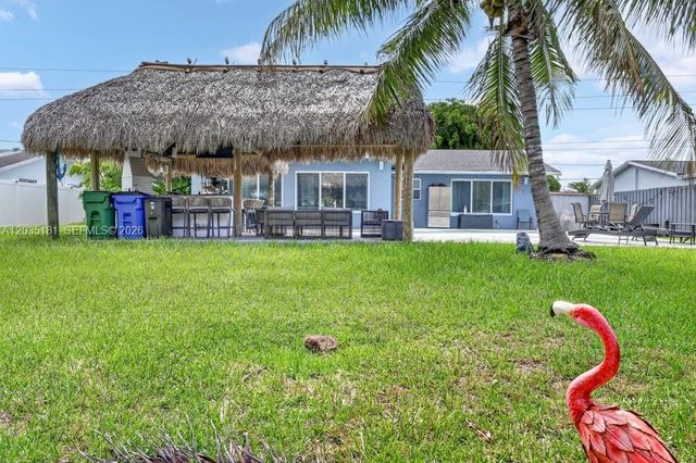 1000 W River Drive, Margate, FL 33063