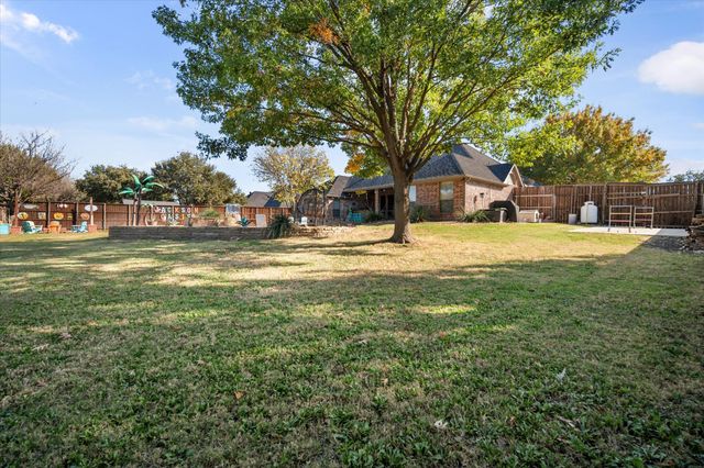 212 Ashmore Place, Haslet, TX 76052