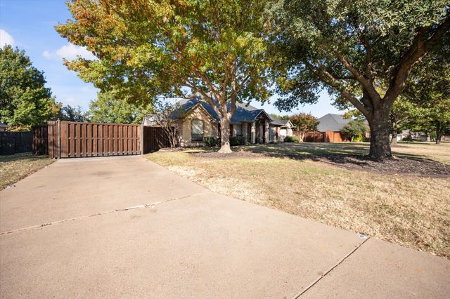 212 Ashmore Place, Haslet, TX 76052
