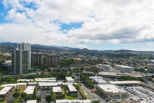 98-99 Uao Place, Aiea, HI 96701