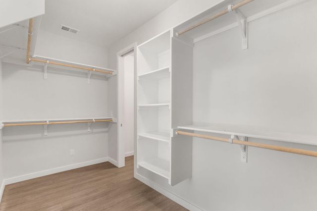 18 Bravo Road, Los Lunas, NM 87031