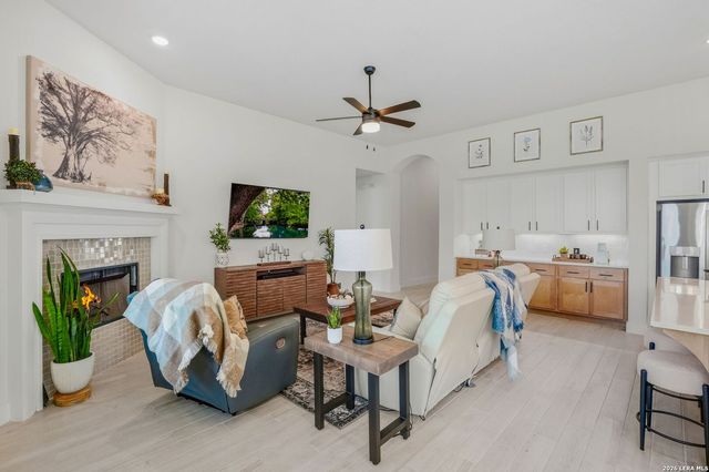 2910 Sussex Park, Bulverde, TX 78163