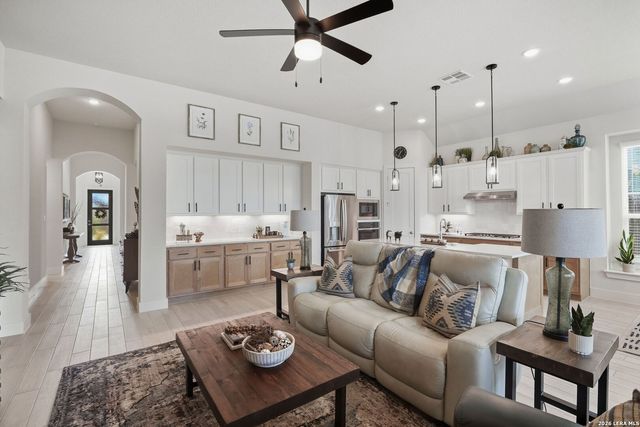 2910 Sussex Park, Bulverde, TX 78163