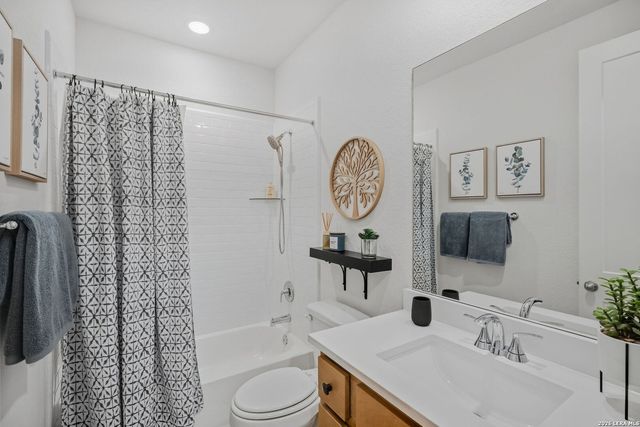2910 Sussex Park, Bulverde, TX 78163