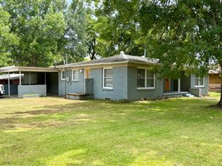 1600 Irwin Lane, Sulphur Springs, TX 75482