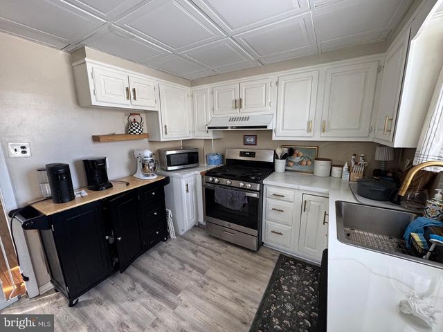 113 ISABEL AVE, Glenolden, PA 19036