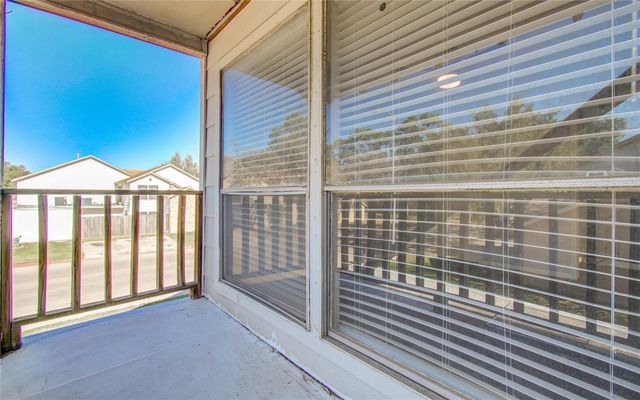 5618 Easthampton Drive D, Houston, TX 77039