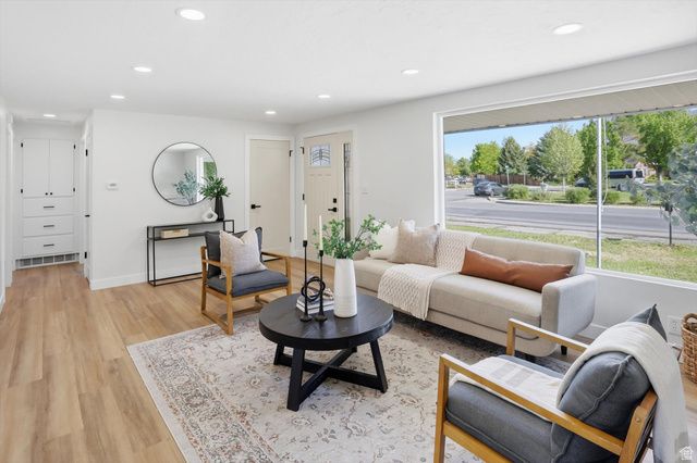 810 E MAPLE ST, Mapleton, UT 84664