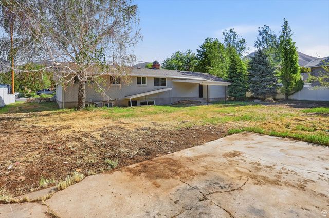 810 E MAPLE ST, Mapleton, UT 84664