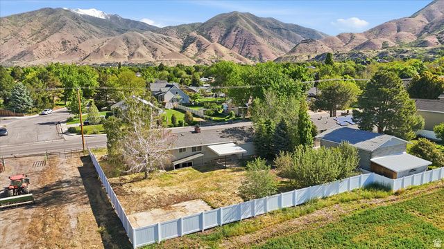 810 E MAPLE ST, Mapleton, UT 84664