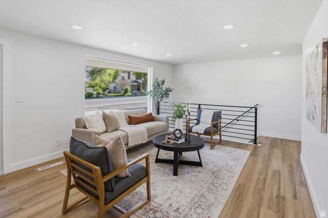 810 E MAPLE ST, Mapleton, UT 84664