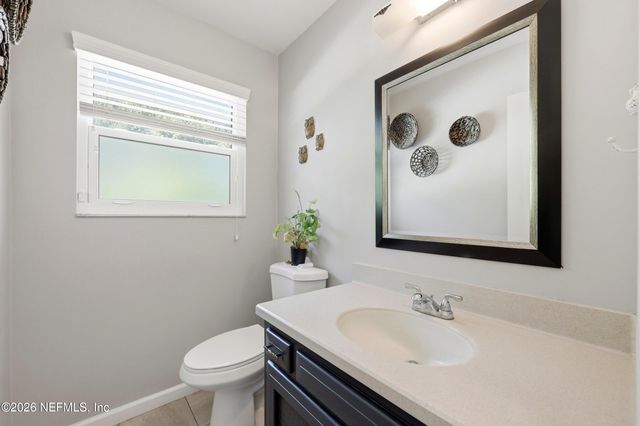 3776 BUCKSKIN Trail E, Jacksonville, FL 32277