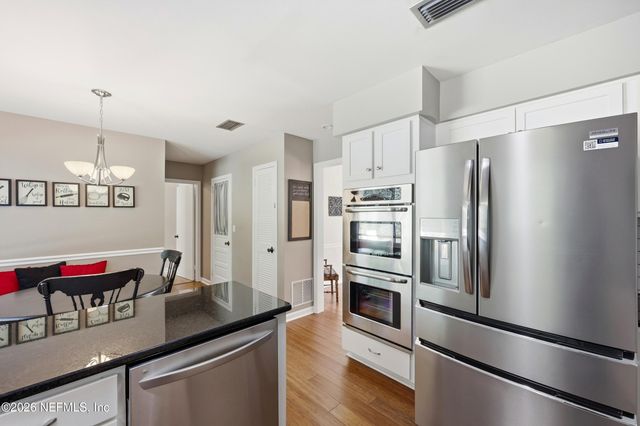 3776 BUCKSKIN Trail E, Jacksonville, FL 32277