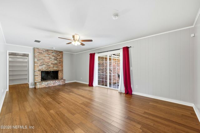 3776 BUCKSKIN Trail E, Jacksonville, FL 32277