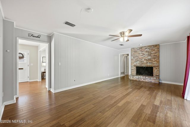 3776 BUCKSKIN Trail E, Jacksonville, FL 32277