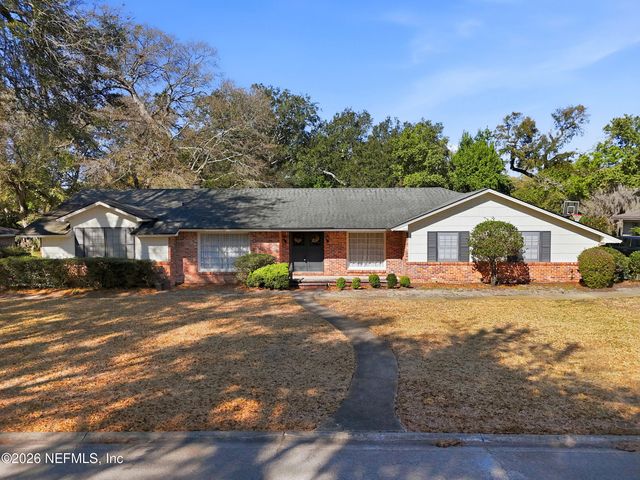 3776 BUCKSKIN Trail E, Jacksonville, FL 32277