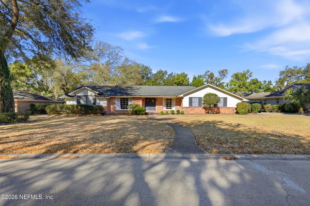 3776 BUCKSKIN Trail E, Jacksonville, FL 32277