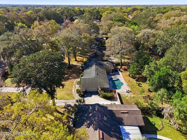 3776 BUCKSKIN Trail E, Jacksonville, FL 32277