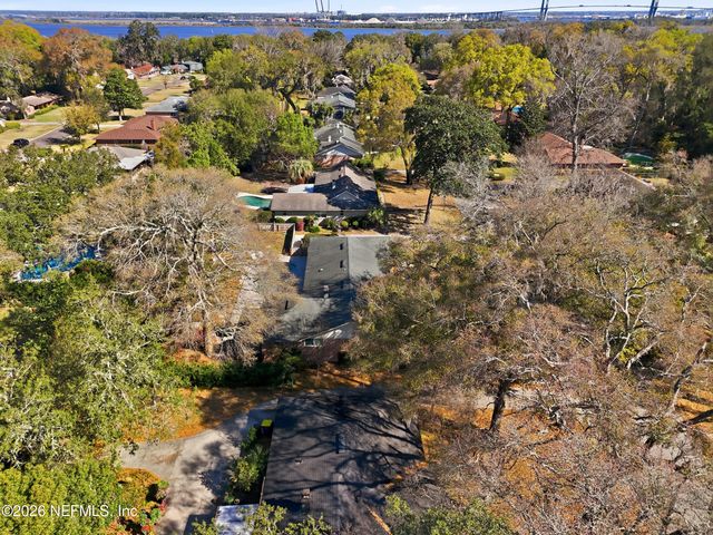 3776 BUCKSKIN Trail E, Jacksonville, FL 32277