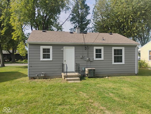 129 S Carlisle Street, Bargersville, IN 46106