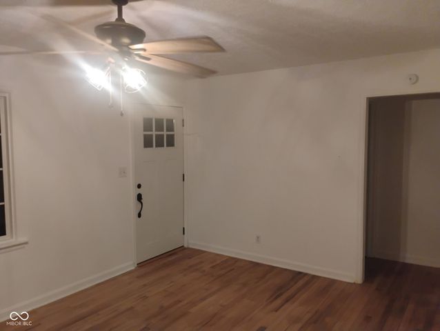 129 S Carlisle Street, Bargersville, IN 46106