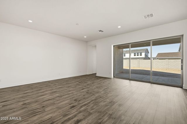 3332 W SUNSTONE Drive, San Tan Valley, AZ 85144