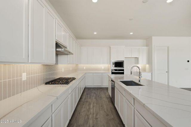 3332 W SUNSTONE Drive, San Tan Valley, AZ 85144