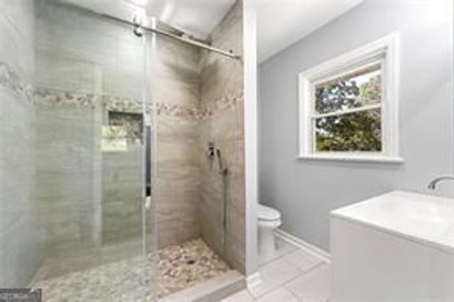 2763 Baker Ridge Drive NW, Atlanta, GA 30318