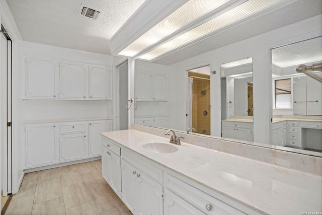 5806 Winterhaven, Windcrest, TX 78239