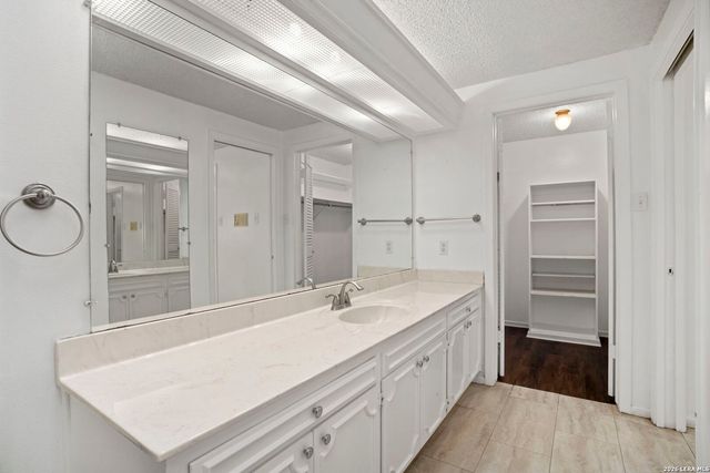 5806 Winterhaven, Windcrest, TX 78239