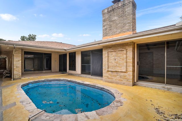 5806 Winterhaven, Windcrest, TX 78239