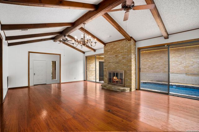 5806 Winterhaven, Windcrest, TX 78239