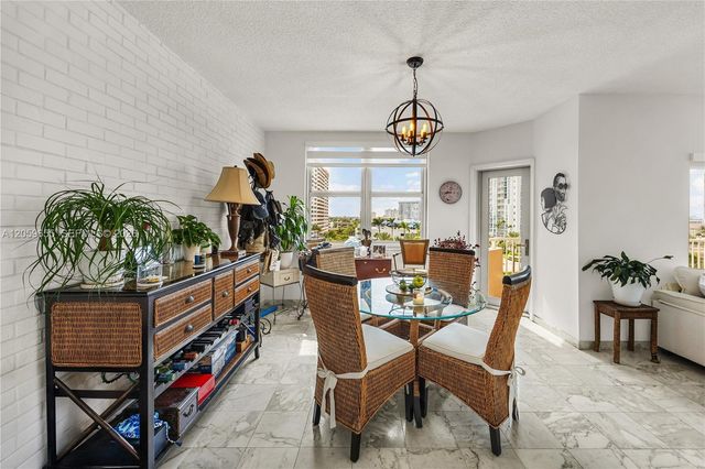 1950 S Ocean Dr 5F, Hallandale Beach, FL 33009