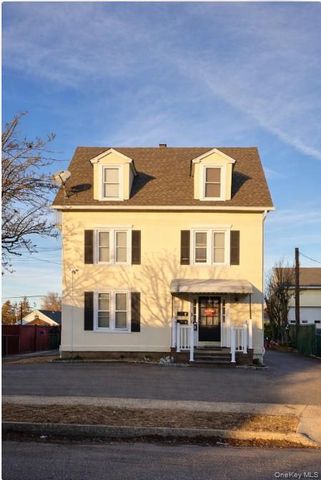 20 Hamilton Avenue 2FL, Oyster Bay, NY 11771