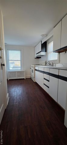 20 Hamilton Avenue 2FL, Oyster Bay, NY 11771