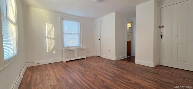 20 Hamilton Avenue 2FL, Oyster Bay, NY 11771