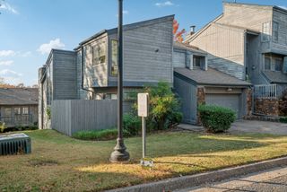 7432 S Winston Place 701, Tulsa, OK 74136