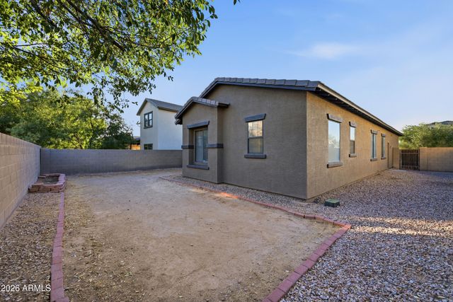 1457 W FLAMINGO Drive, Chandler, AZ 85286
